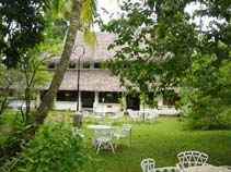 HOTEL MARARI BEACH RESORT